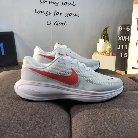 ナイキ スニーカー