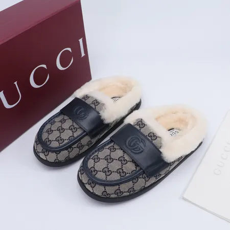 グッチ スリッパ