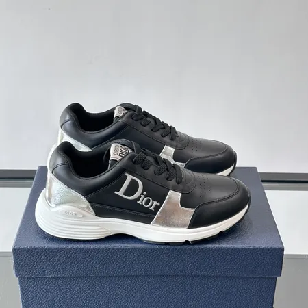 ディオール カジュアルシューズ