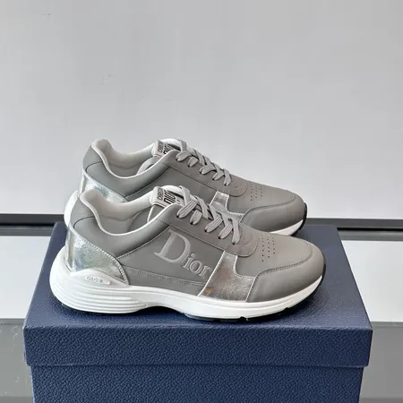 ディオール カジュアルシューズ