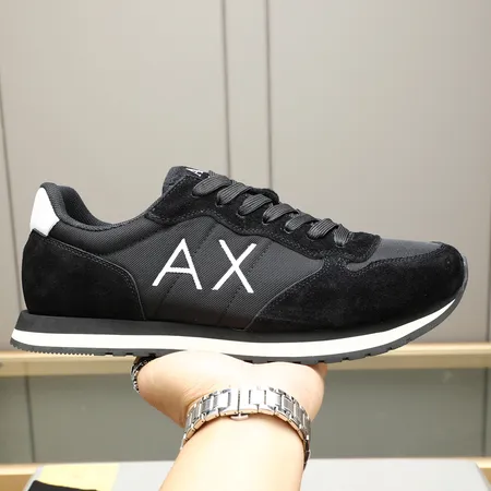 アルマーニ カジュアルシューズ