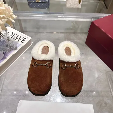 グッチ スリッパ