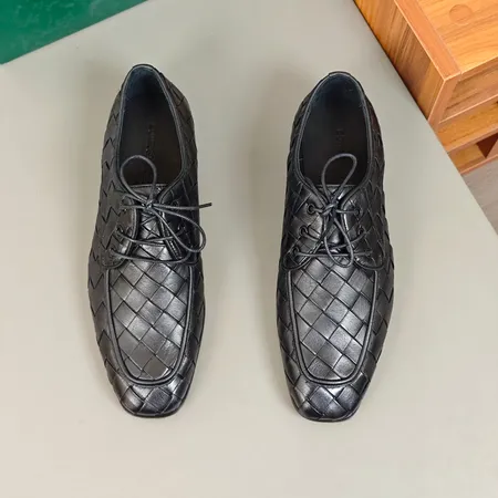 ボッテガ ヴェネタ ビジネスシューズ