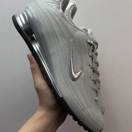 ナイキ スニーカー