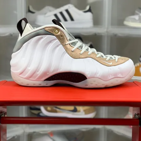 ナイキ スニーカー