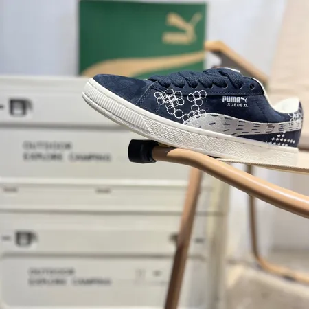 プーマ カジュアルシューズ