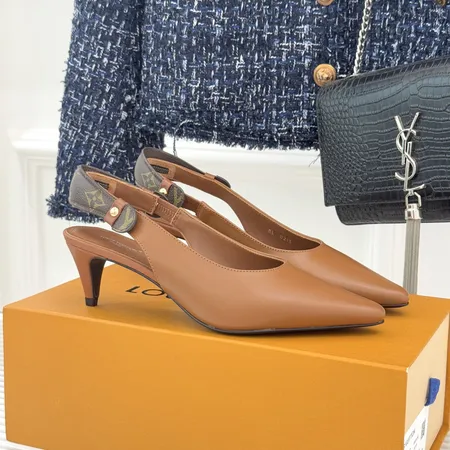 ルイヴィトン サンダル