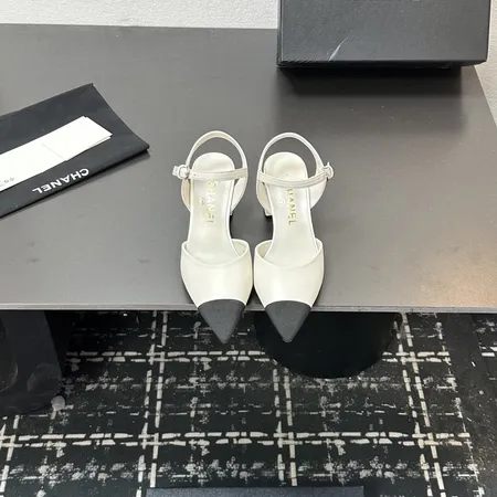 シャネル サンダル