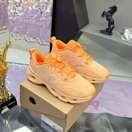 ロエベ スニーカー