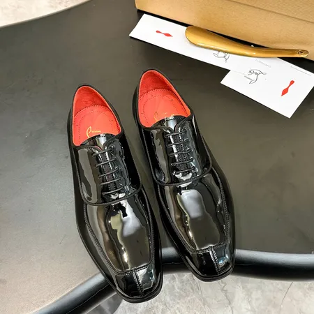 クリスチャン・ルブタン ビジネスシューズ