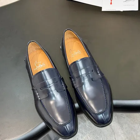 クリスチャン・ルブタン ビジネスシューズ