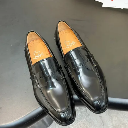 クリスチャン・ルブタン ビジネスシューズ