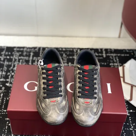 グッチ スニーカー