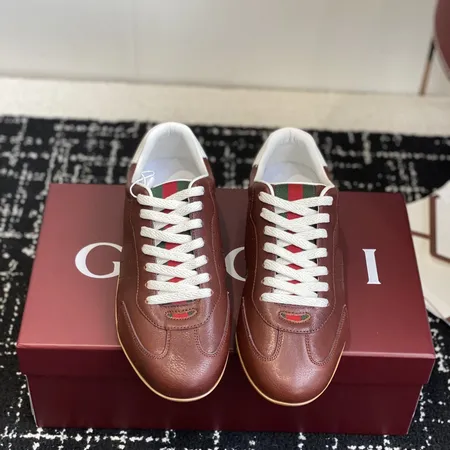 グッチ スニーカー