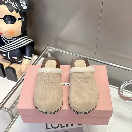 ミュウミュウ スリッパ