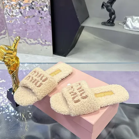 ミュウミュウ スリッパ