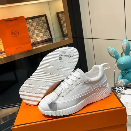 エルメス カジュアルシューズ