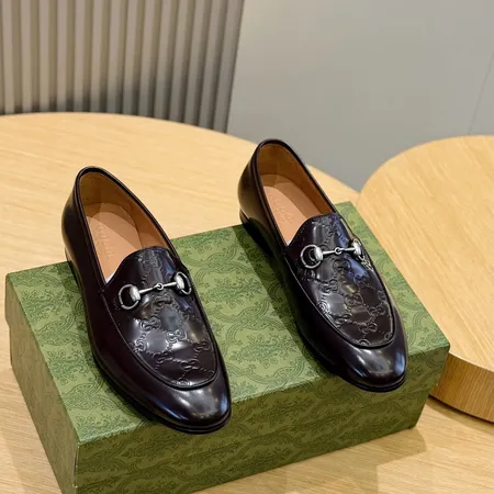 グッチ ビジネスシューズ