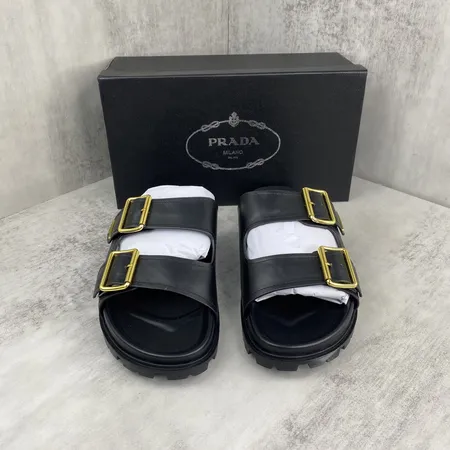プラダ スリッパ