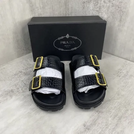 プラダ スリッパ