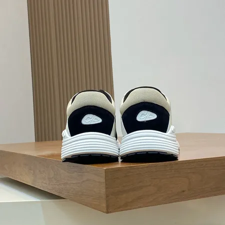 ディオール カジュアルシューズ