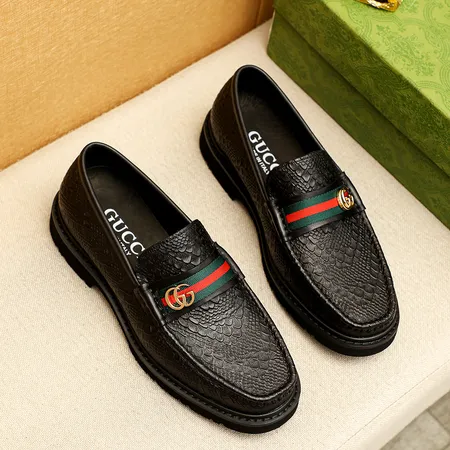 グッチ ビジネスシューズ