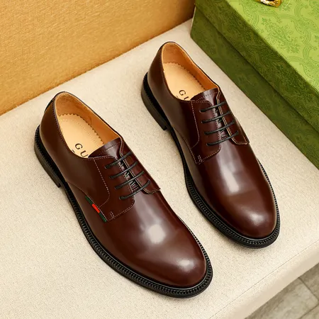 グッチ ビジネスシューズ