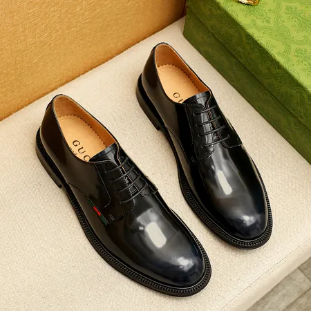 グッチ ビジネスシューズ