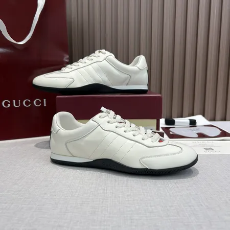 グッチ スニーカー