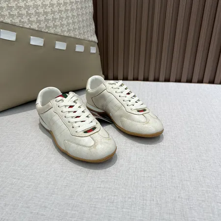 グッチ スニーカー