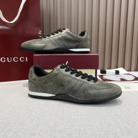 グッチ スニーカー