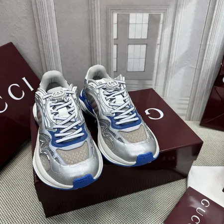 グッチ スニーカー