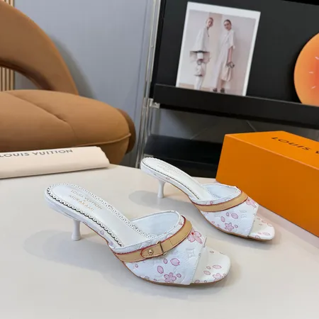 ルイヴィトン サンダル