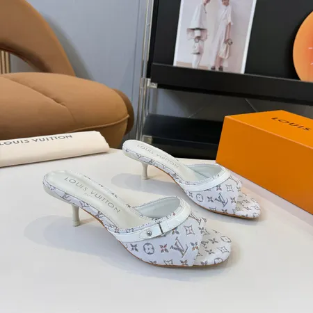 ルイヴィトン サンダル