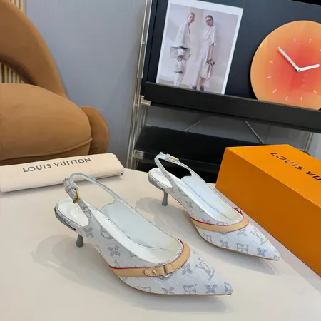 ルイヴィトン サンダル