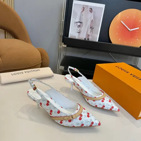 ルイヴィトン サンダル