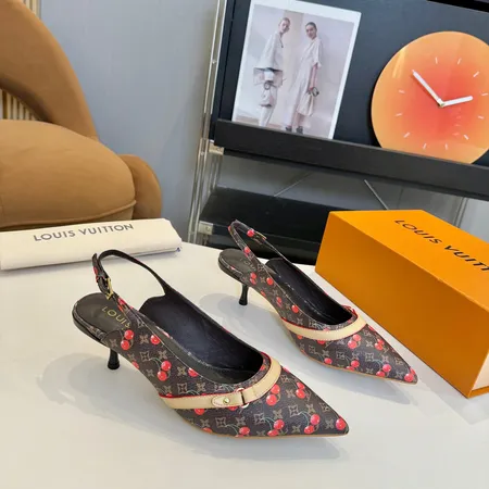 ルイヴィトン サンダル