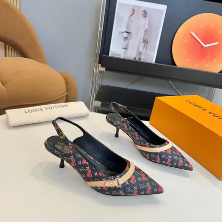 ルイヴィトン サンダル