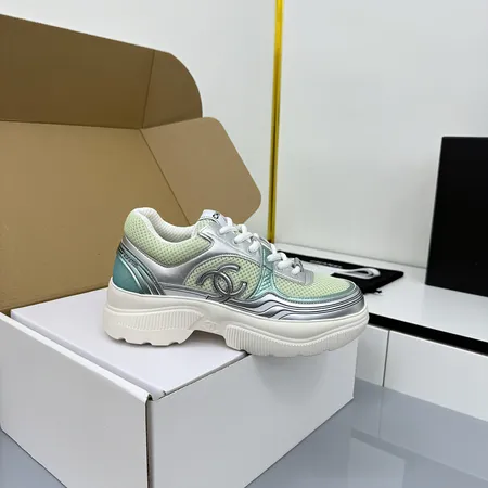 シャネル スニーカー