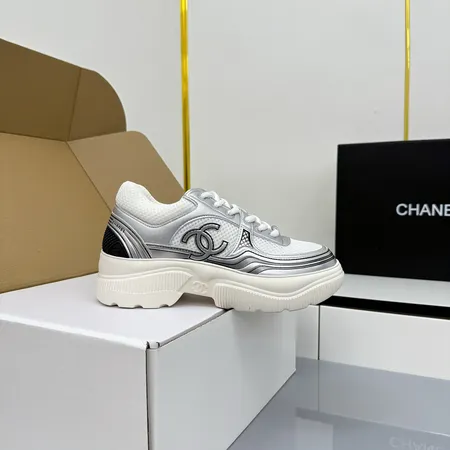 シャネル スニーカー