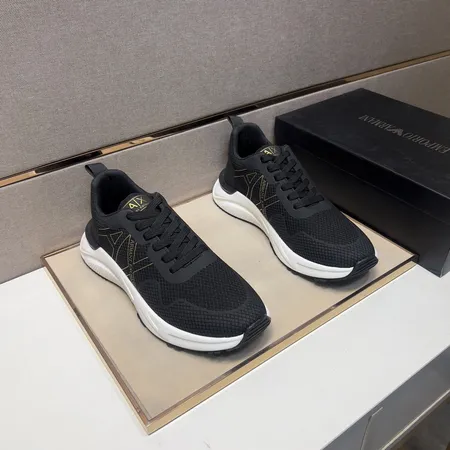 アルマーニ スニーカー