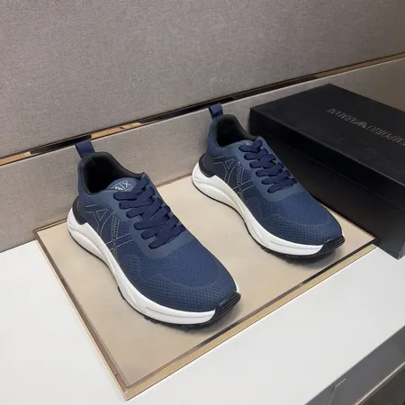 アルマーニ スニーカー