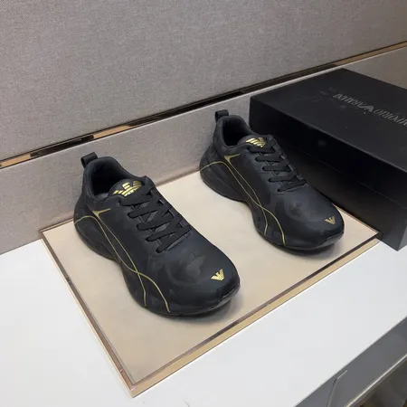 アルマーニ スニーカー