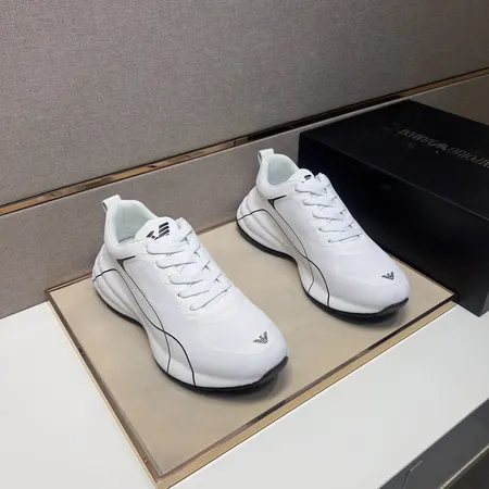 アルマーニ スニーカー