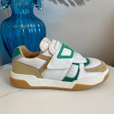 ヴァレンティノ カジュアルシューズ