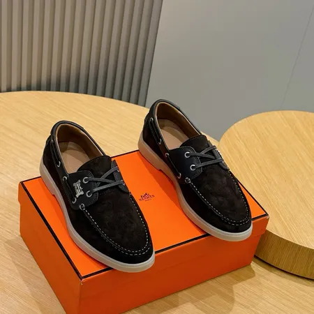 エルメス カジュアルシューズ