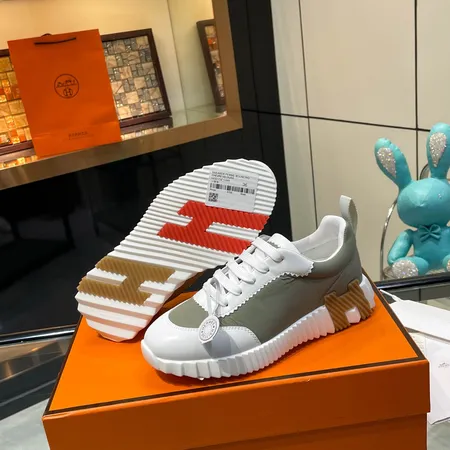 エルメス カジュアルシューズ