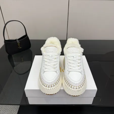 クロエ カジュアルシューズ