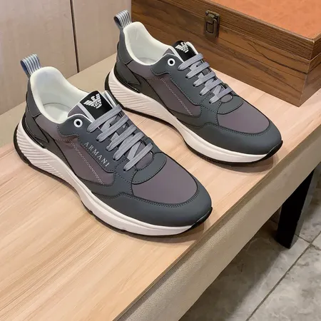 アルマーニ カジュアルシューズ