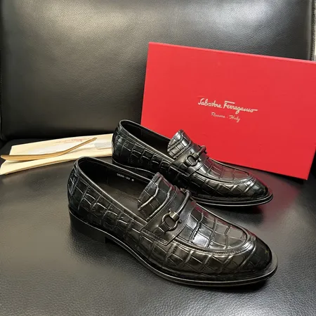 フェラガモ ビジネスシューズ